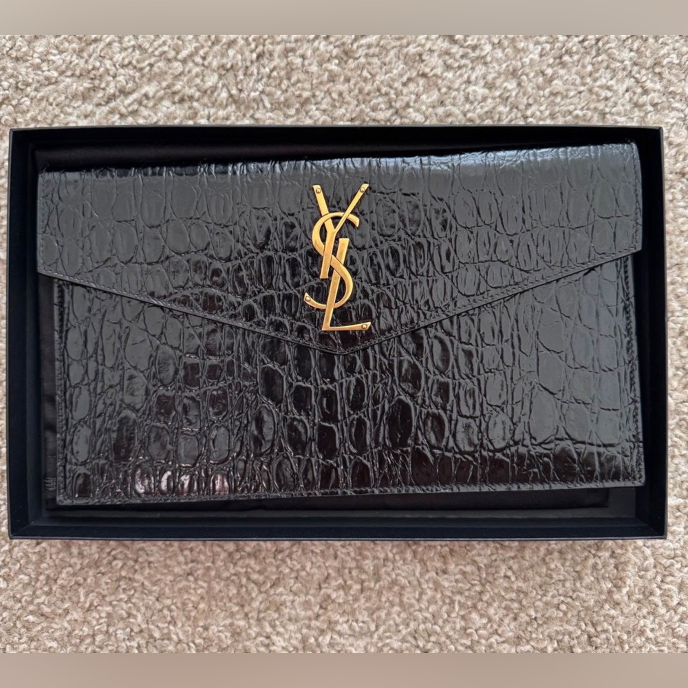 Yves Saint Laurent Uptown YSL Pouch Med Croc-Embossed Leather; Full Inclusion! - Picture 9 of 14